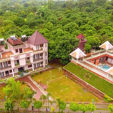 Pyramid Home Divine - A Wellness Resort Дехрадун Экстерьер фото