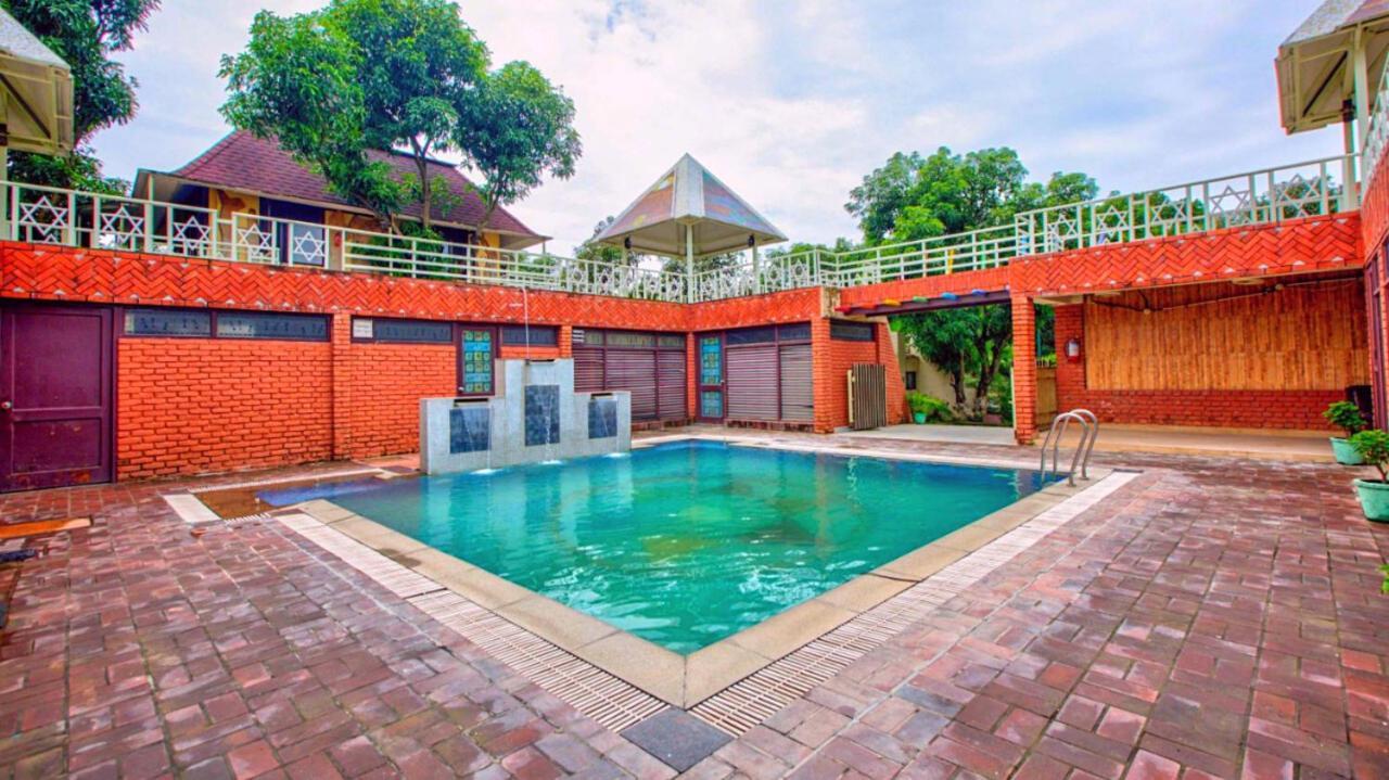 Pyramid Home Divine - A Wellness Resort Дехрадун Экстерьер фото